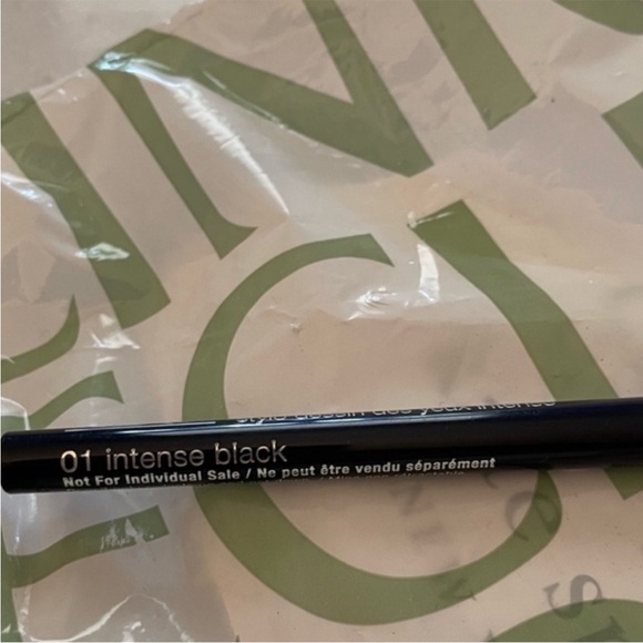 Clinique lipstick/eyeliner/mascara bundle - Picture 4 of 10